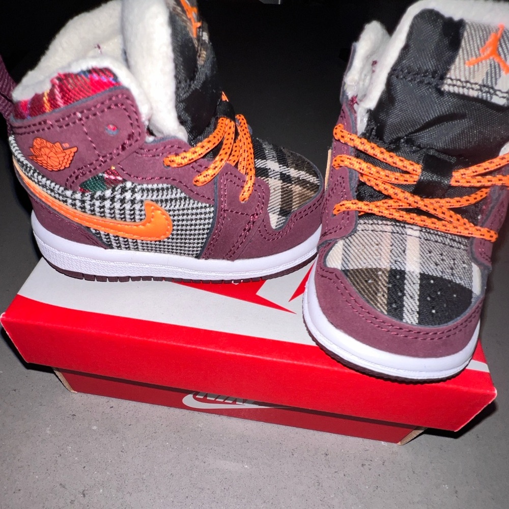 SOLD Nike 1 Mid SE Baby/Toddler Shoes (Night Maroon/Black/White/Total Orange)